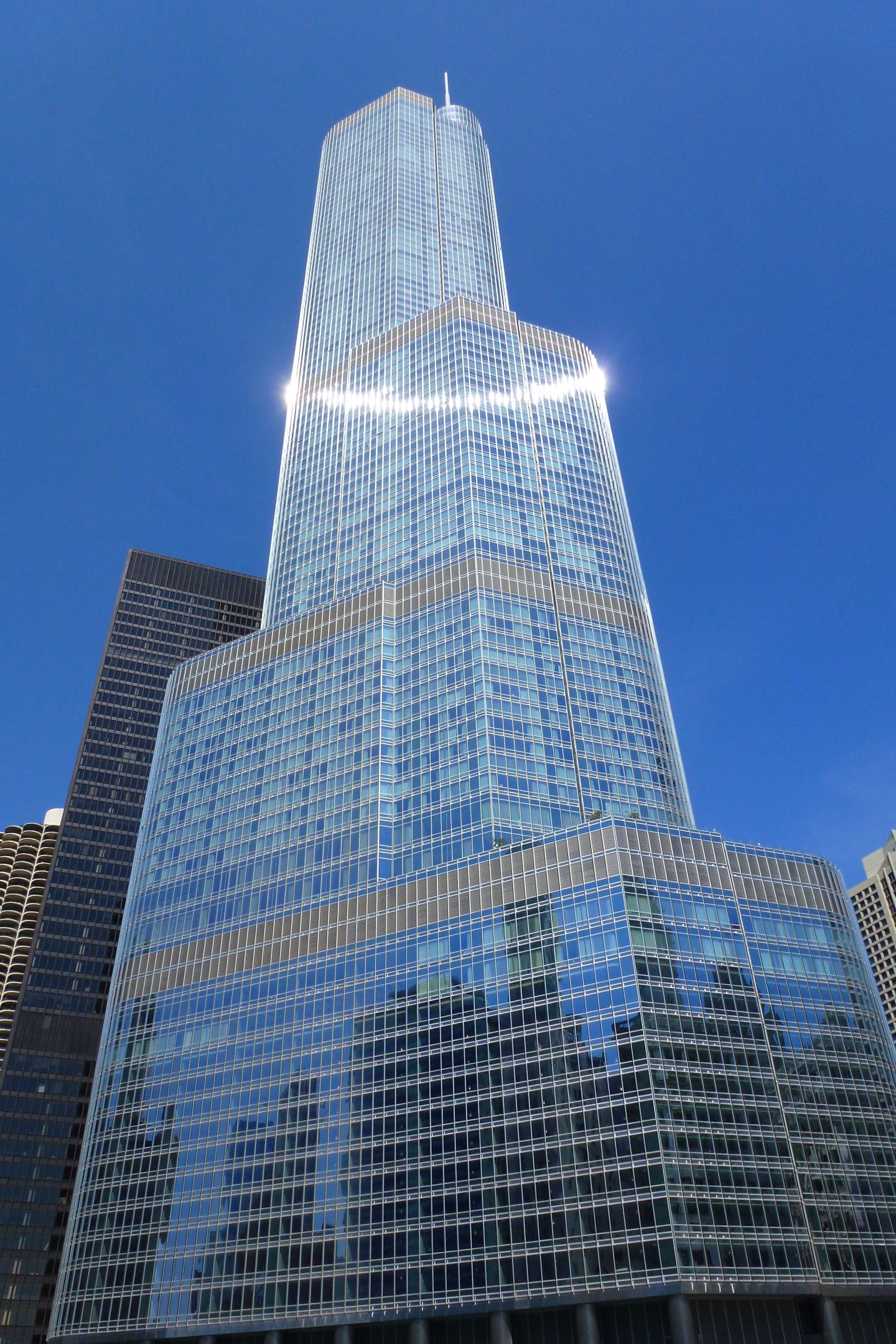 039-Trump Internationals Hotel and Tower