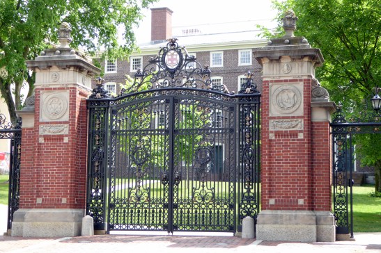 414-BrownUniversity